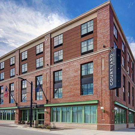 Courtyard By Marriott Manhattan Aggieville Eksteriør billede