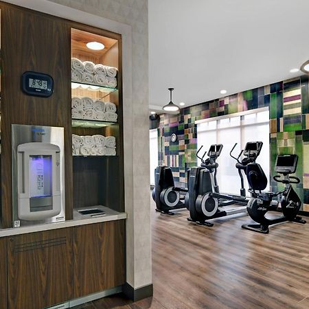 Courtyard By Marriott Manhattan Aggieville Eksteriør billede