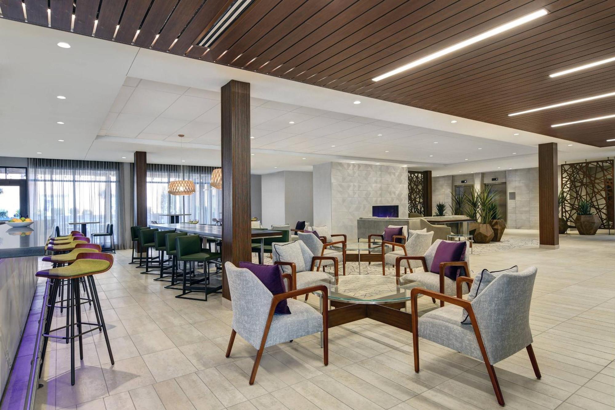 Courtyard By Marriott Manhattan Aggieville Eksteriør billede